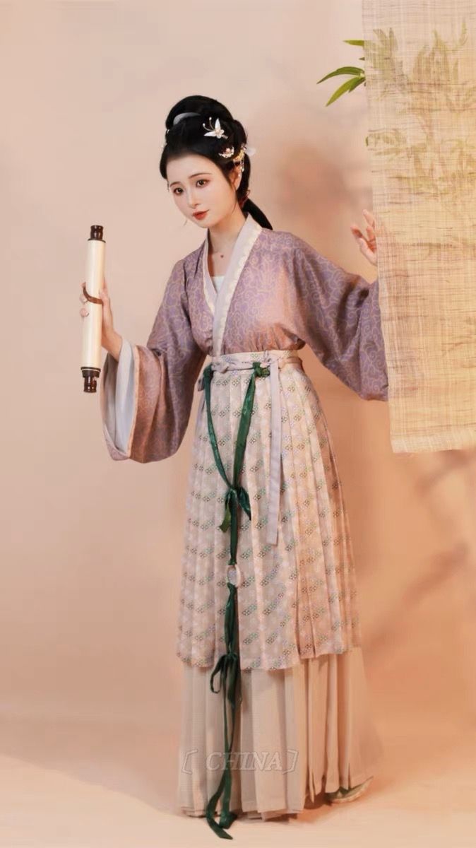 Affordable Waist-Length Hanfu Fashion:The Allure of Qiyao Hanfu at a Baitai Price Affordable Waist-Length Hanfu Fashion:The Allure of Qiyao Hanfu at a Baitai Price