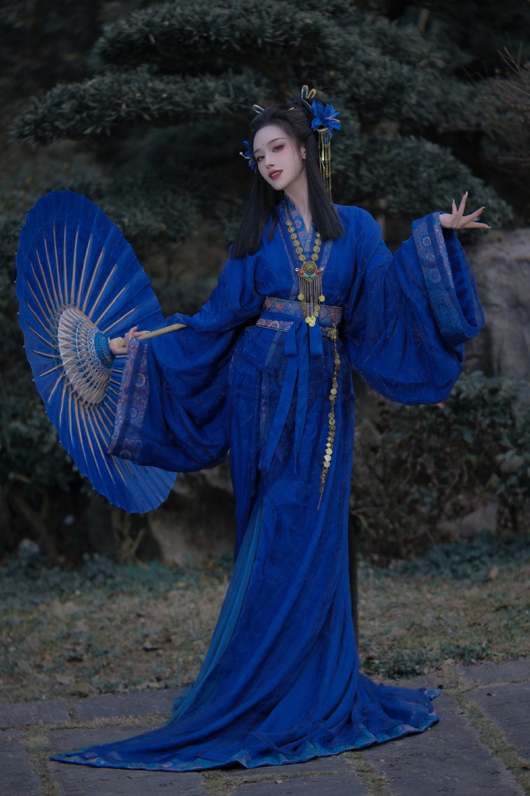 Winter Fashion for Adult Chinese-Style Hanfu女装,融合传统与现代的美 Winter Fashion for Adult Chinese-Style Hanfu女装,融合传统与现代的美