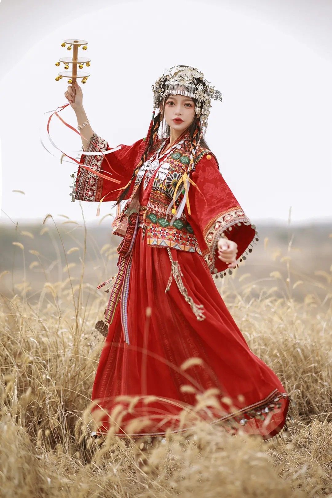 Embracing Traditional Elegance:The Yellow Cheongsam Woman in Modern Chinese Fashion Embracing Traditional Elegance:The Yellow Cheongsam Woman in Modern Chinese Fashion