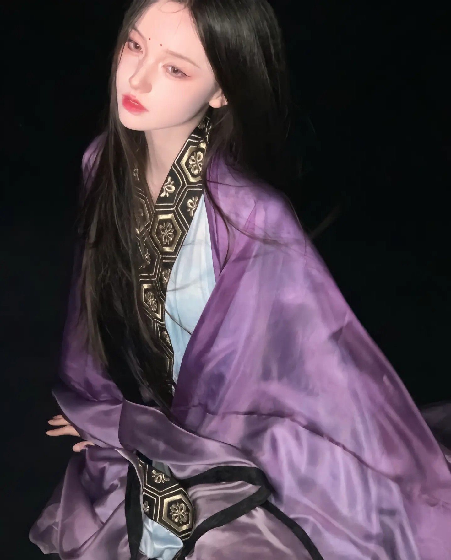 The Charm of Cheongsam:The Waterdrop Collars Elegance The Charm of Cheongsam:The Waterdrop Collars Elegance