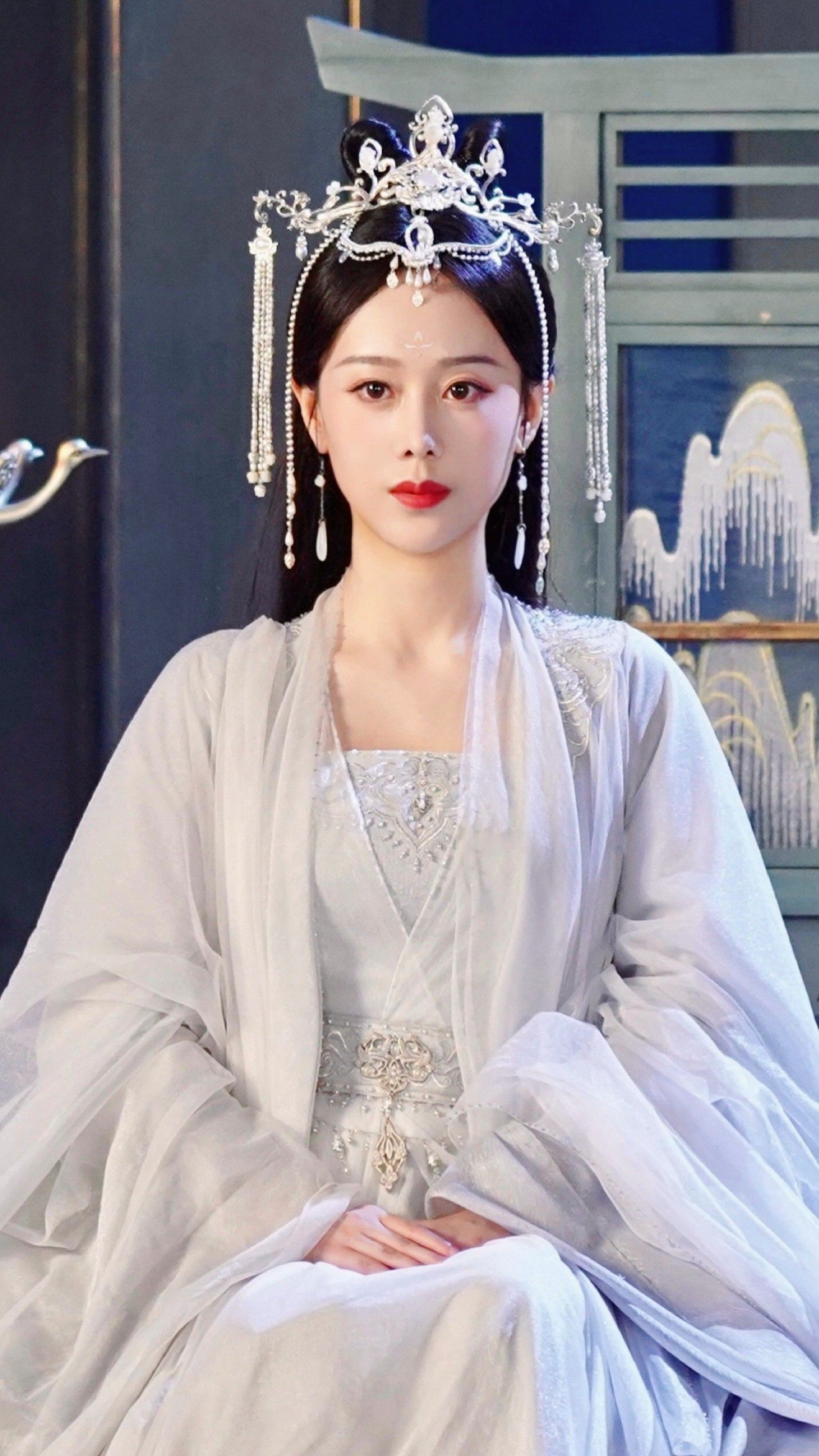 Original Hanfu Fashion:The Subtle Elegance of Suxi Style Original Hanfu Fashion:The Subtle Elegance of Suxi Style