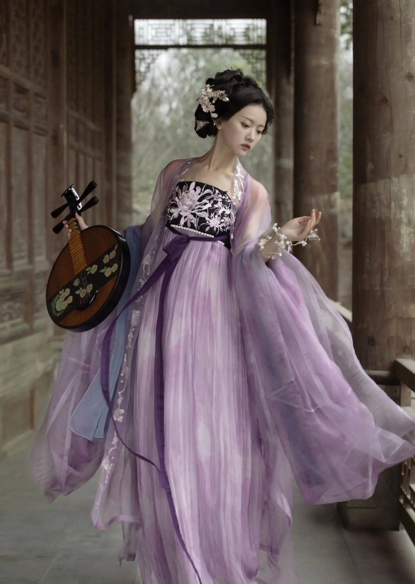 Latest Stylish Cheongsam Dress Collection:Loose-Fit Qipao for Modern Women