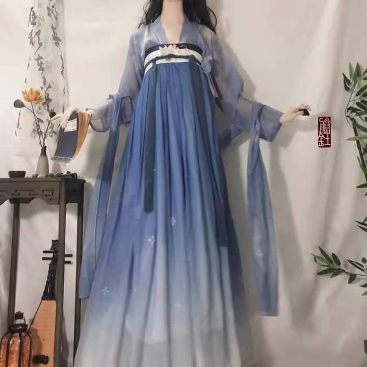 Winter Fashion:The Vintage Top and Horseface Skirt Combination Winter Fashion:The Vintage Top and Horseface Skirt Combination