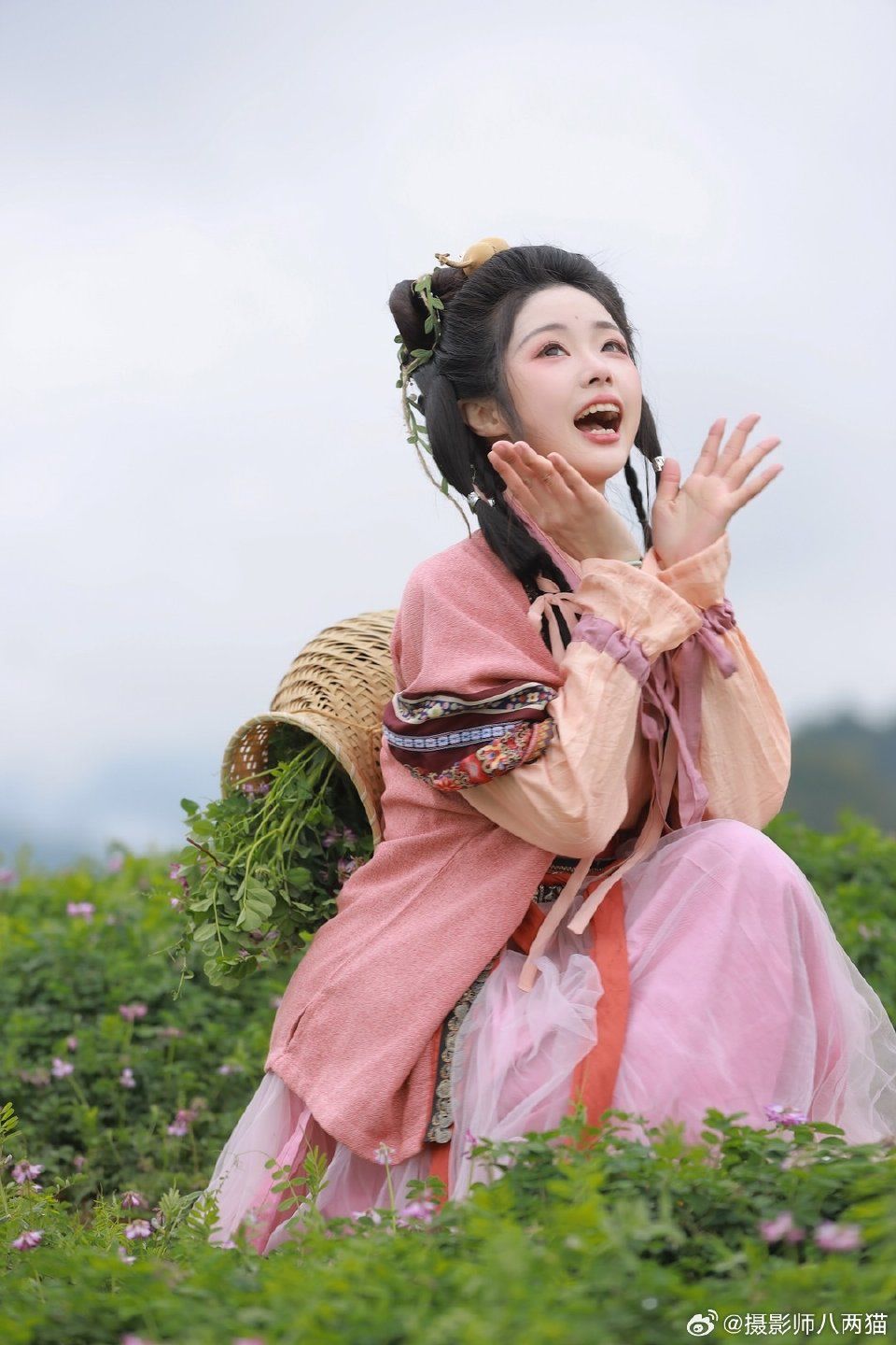 The Skirt Guard:A Guide to Preventing Show-through with Horseface Skirt Anti-春光 Devices The Skirt Guard:A Guide to Preventing Show-through with Horseface Skirt Anti-春光 Devices