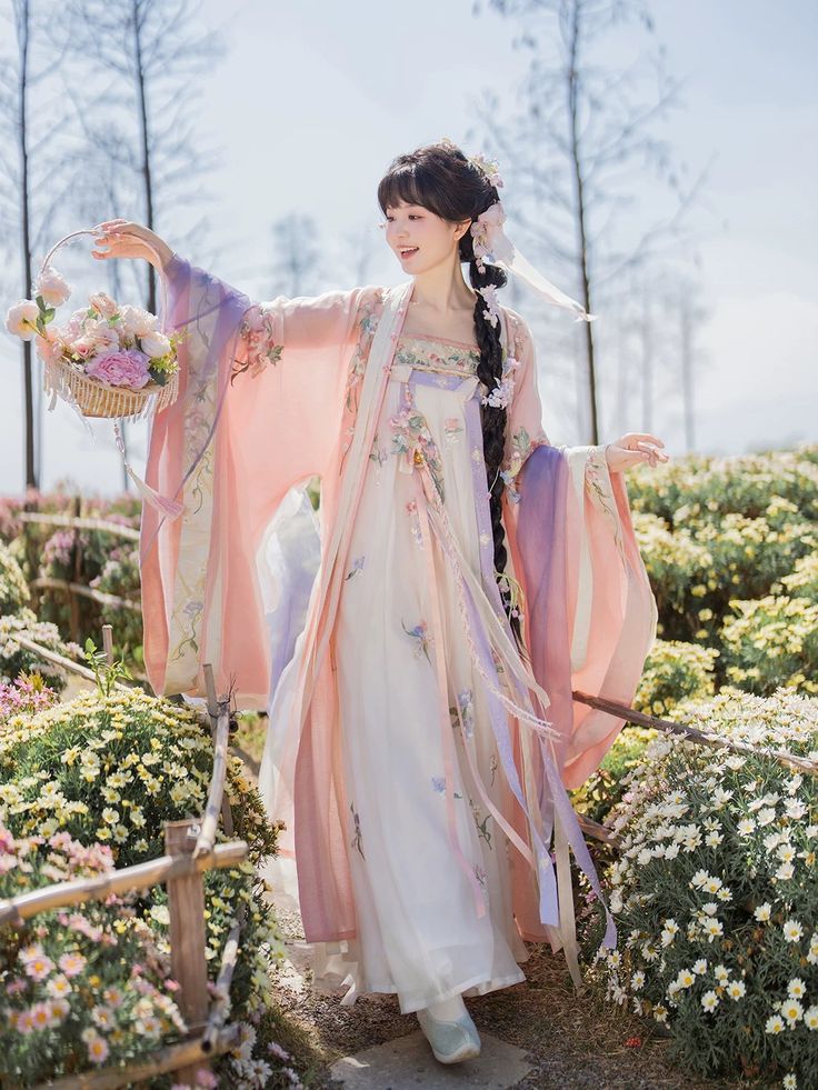 Childrens Hanfu Caps:A Fashionable Accessory for Traditional Chinese Clothing Childrens Hanfu Caps:A Fashionable Accessory for Traditional Chinese Clothing
