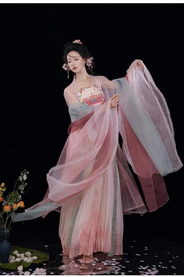 Ancient Han Fashion for Children:A Summer Look for 8-Year-Old Kids in Traditional Chinese Attire Ancient Han Fashion for Children:A Summer Look for 8-Year-Old Kids in Traditional Chinese Attire