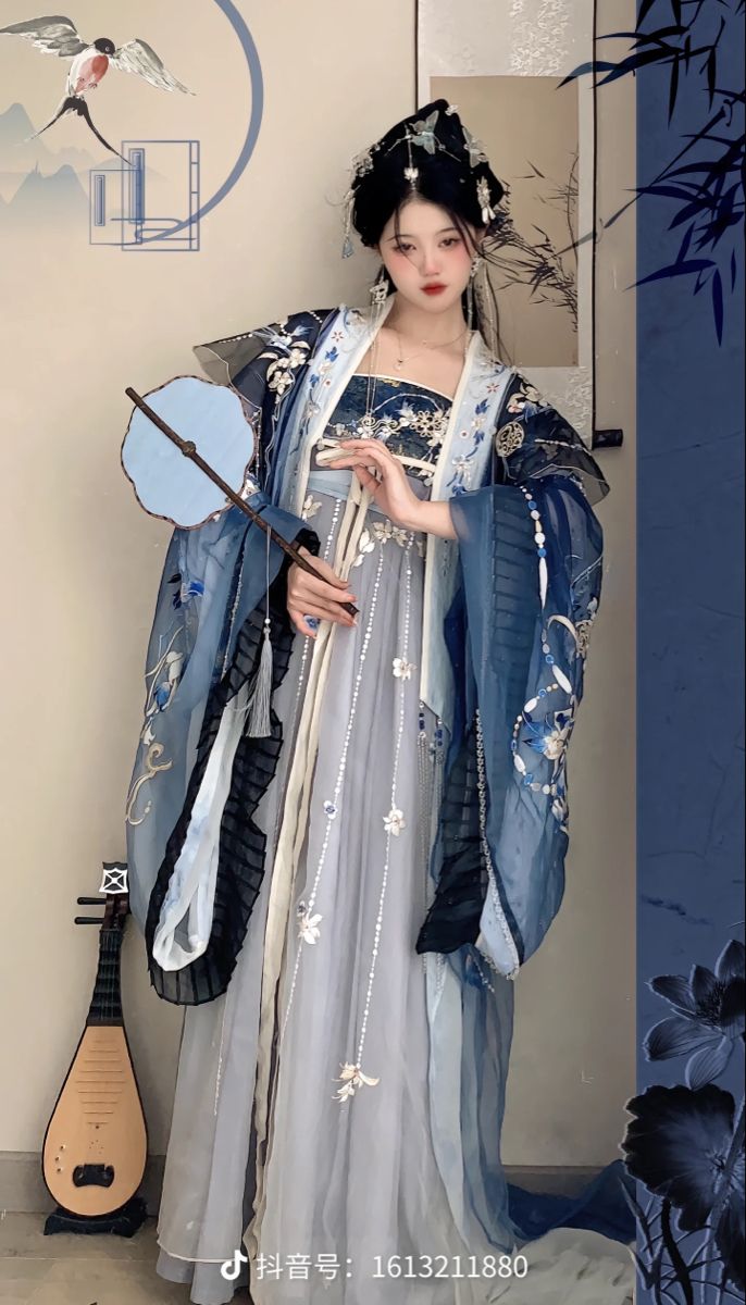 Traditional Chinese Clothing:The Three-Piece Hanfu Ensemble Traditional Chinese Clothing:The Three-Piece Hanfu Ensemble