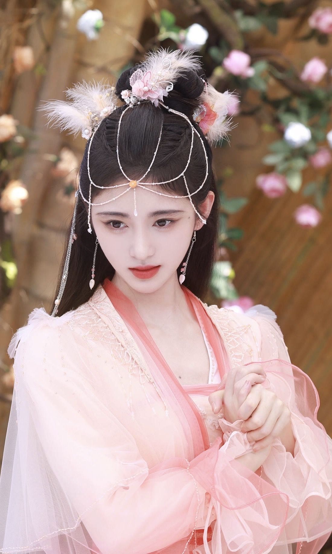 Slimming汉服Style for Plus-Size Women:Embracing the Elegance of Traditional Chinese Clothing Slimming汉服Style for Plus-Size Women:Embracing the Elegance of Traditional Chinese Clothing