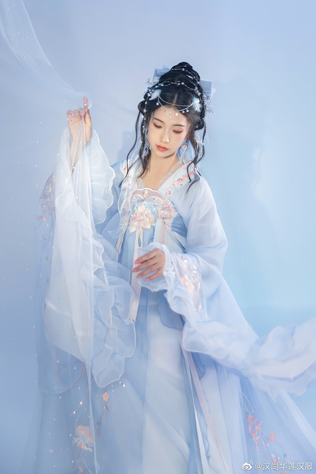 Exploring the World of Intimate Apparel:Cheongsam Options for Plus Size Women Exploring the World of Intimate Apparel:Cheongsam Options for Plus Size Women