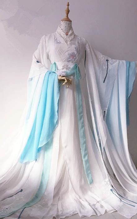 Silk Velvet Cheongsam with Shawl:A Blend of Traditional Elegance and Modern Charm Silk Velvet Cheongsam with Shawl:A Blend of Traditional Elegance and Modern Charm