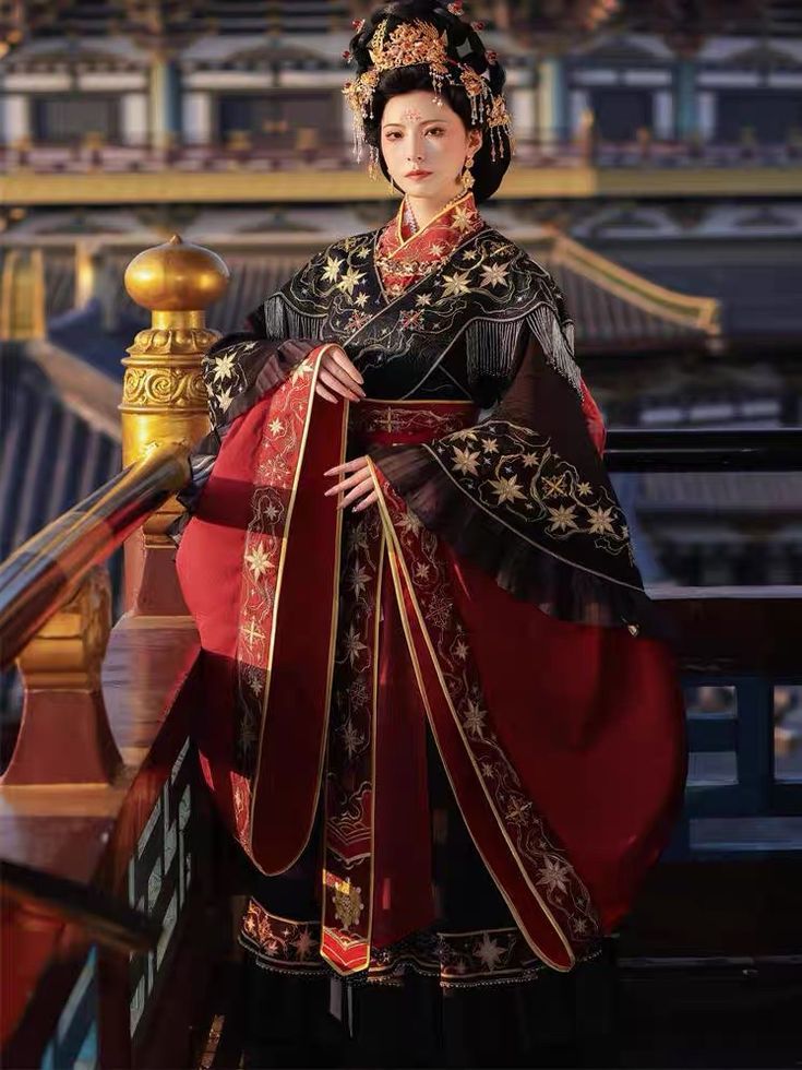The Story of a Joyful Mother-in-Laws Wedding Gown:Cheongsam with Short Sleeves The Story of a Joyful Mother-in-Laws Wedding Gown:Cheongsam with Short Sleeves