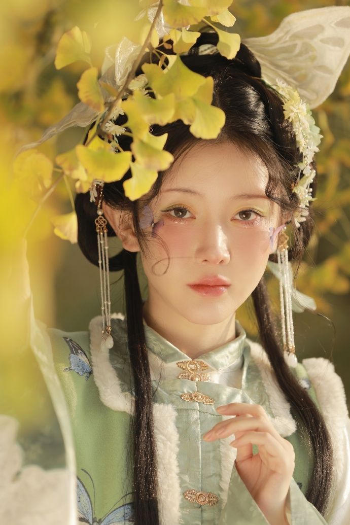 Childrens Dunhuang Flying Heaven Hanfu Dance Costume:A Blend of Tradition and Modernity Childrens Dunhuang Flying Heaven Hanfu Dance Costume:A Blend of Tradition and Modernity