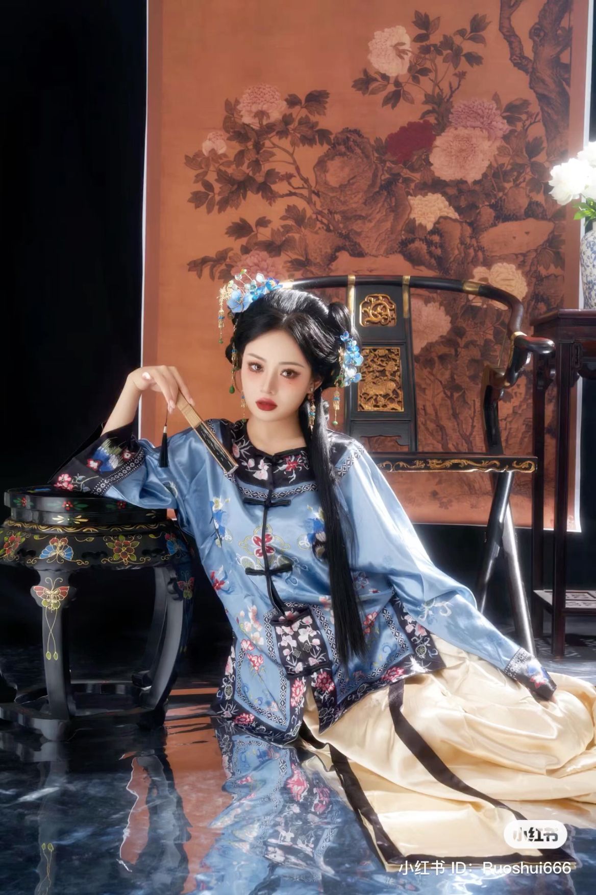 The Splendor of Hongyun阁s Cheongsam:A Traditional Elegance