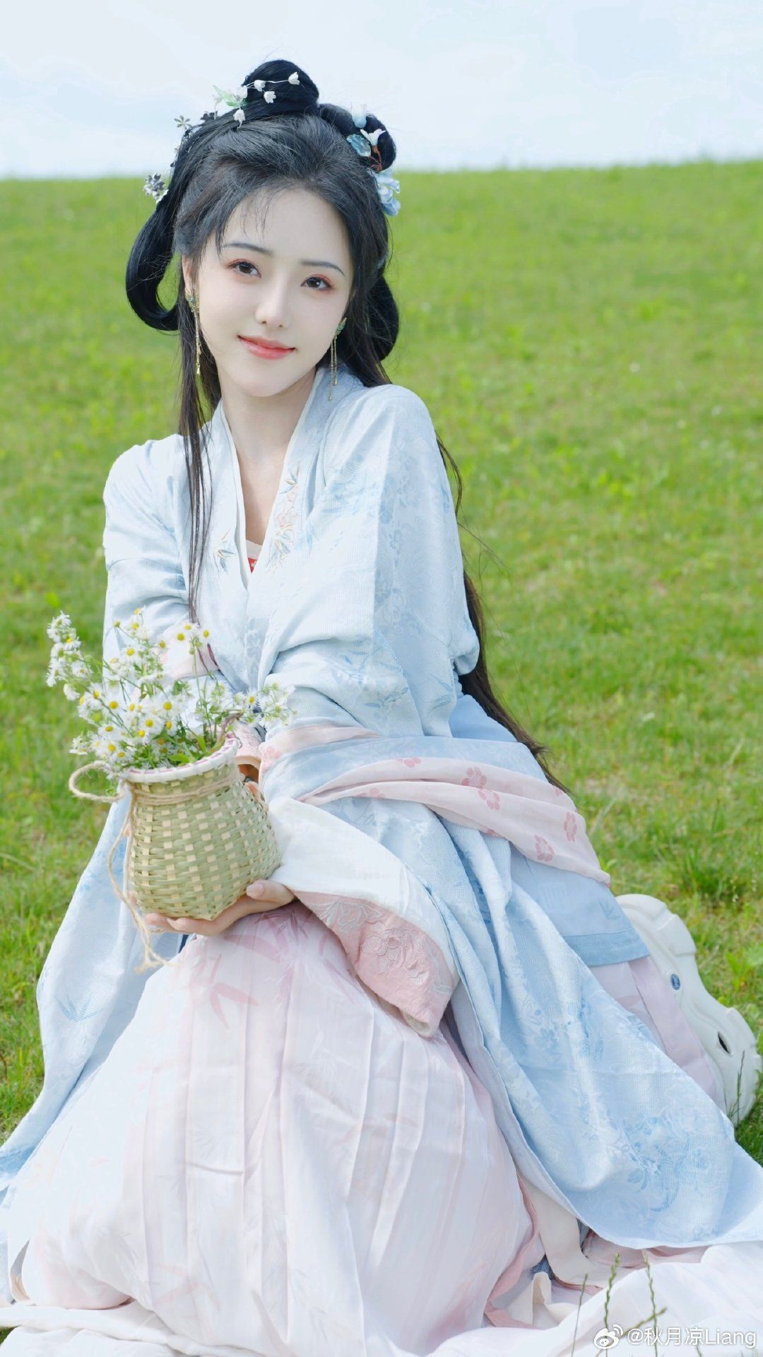 Tall Womens Daily Qipao Fashion:A Cultural and Stylistic Exploration Tall Womens Daily Qipao Fashion:A Cultural and Stylistic Exploration