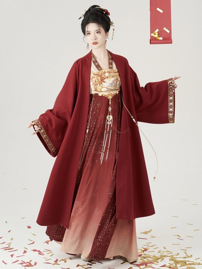 Summer 2021 Fashion Trends:The Rise of the New-Age Qipao Summer 2021 Fashion Trends:The Rise of the New-Age Qipao