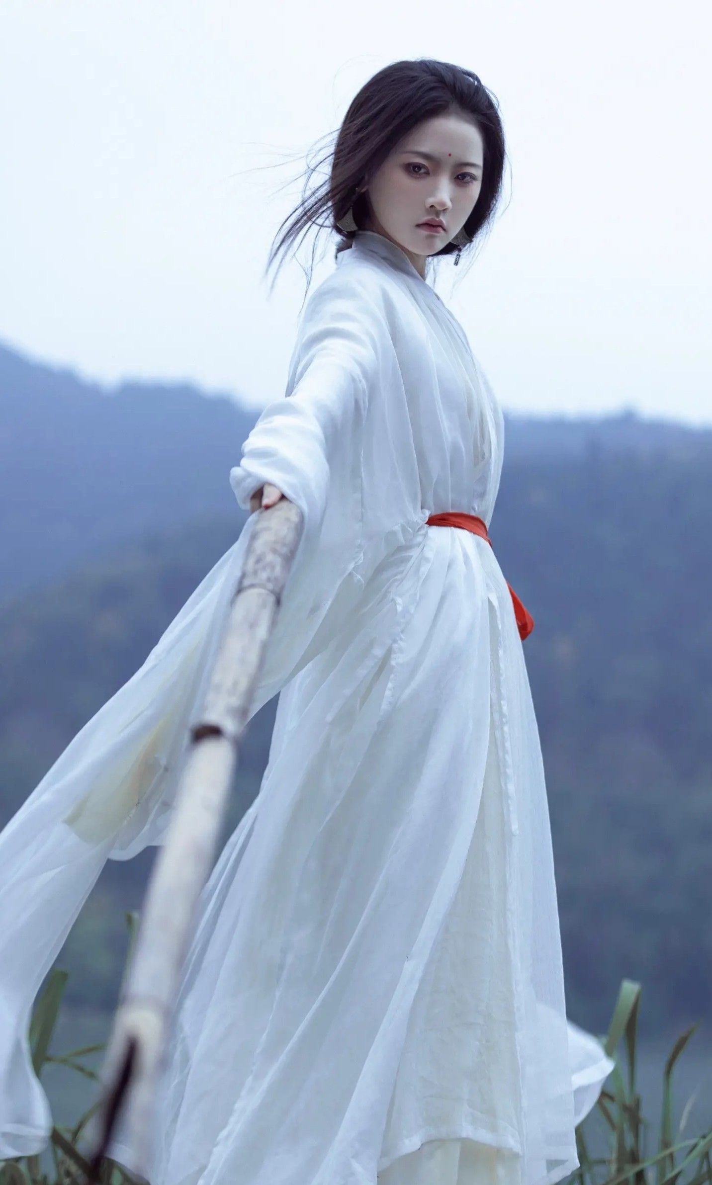 Reimagining Hanfu Elegance:The Evolution of Han Elements in Modern汉服 Dress Design Reimagining Hanfu Elegance:The Evolution of Han Elements in Modern汉服 Dress Design