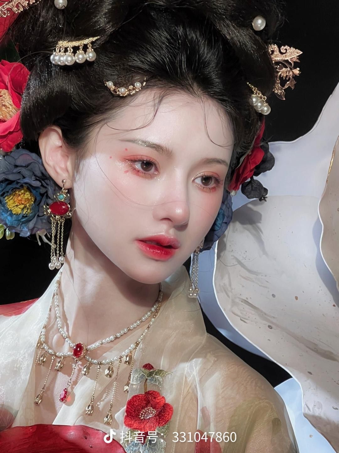 Reinventing the Cheongsam:A Summer Dress Evolution for Modern Women Reinventing the Cheongsam:A Summer Dress Evolution for Modern Women