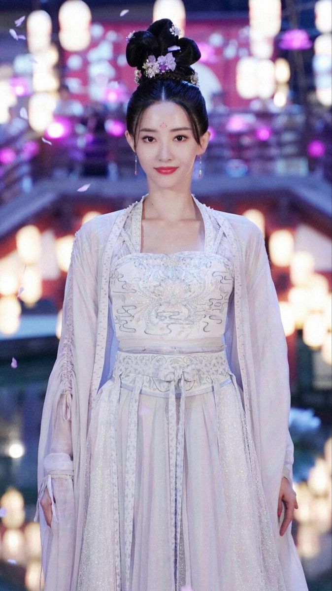 Chest-Length Robe Skirt and Hanfu Costumes for Little Girls Chest-Length Robe Skirt and Hanfu Costumes for Little Girls