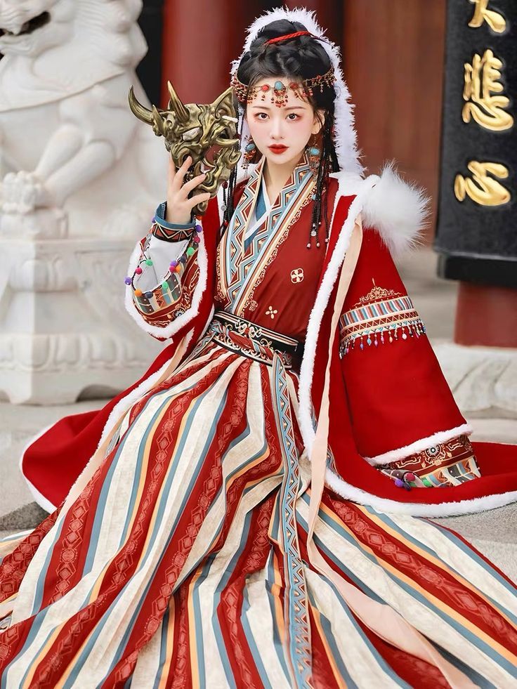 The Song Dynasty Hanfu Three-Piece Set:A Journey into the Beauty of Qing Ping Yue The Song Dynasty Hanfu Three-Piece Set:A Journey into the Beauty of Qing Ping Yue