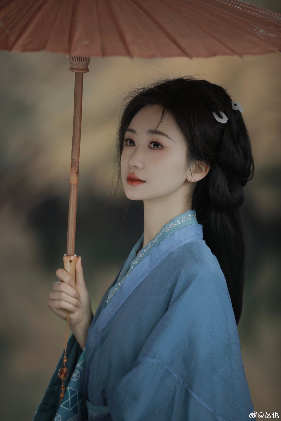 Embracing Modernity:The New 2025 Chinese Cheongsam Collection A Blend of Tradition and Innovation Embracing Modernity:The New 2025 Chinese Cheongsam Collection A Blend of Tradition and Innovation