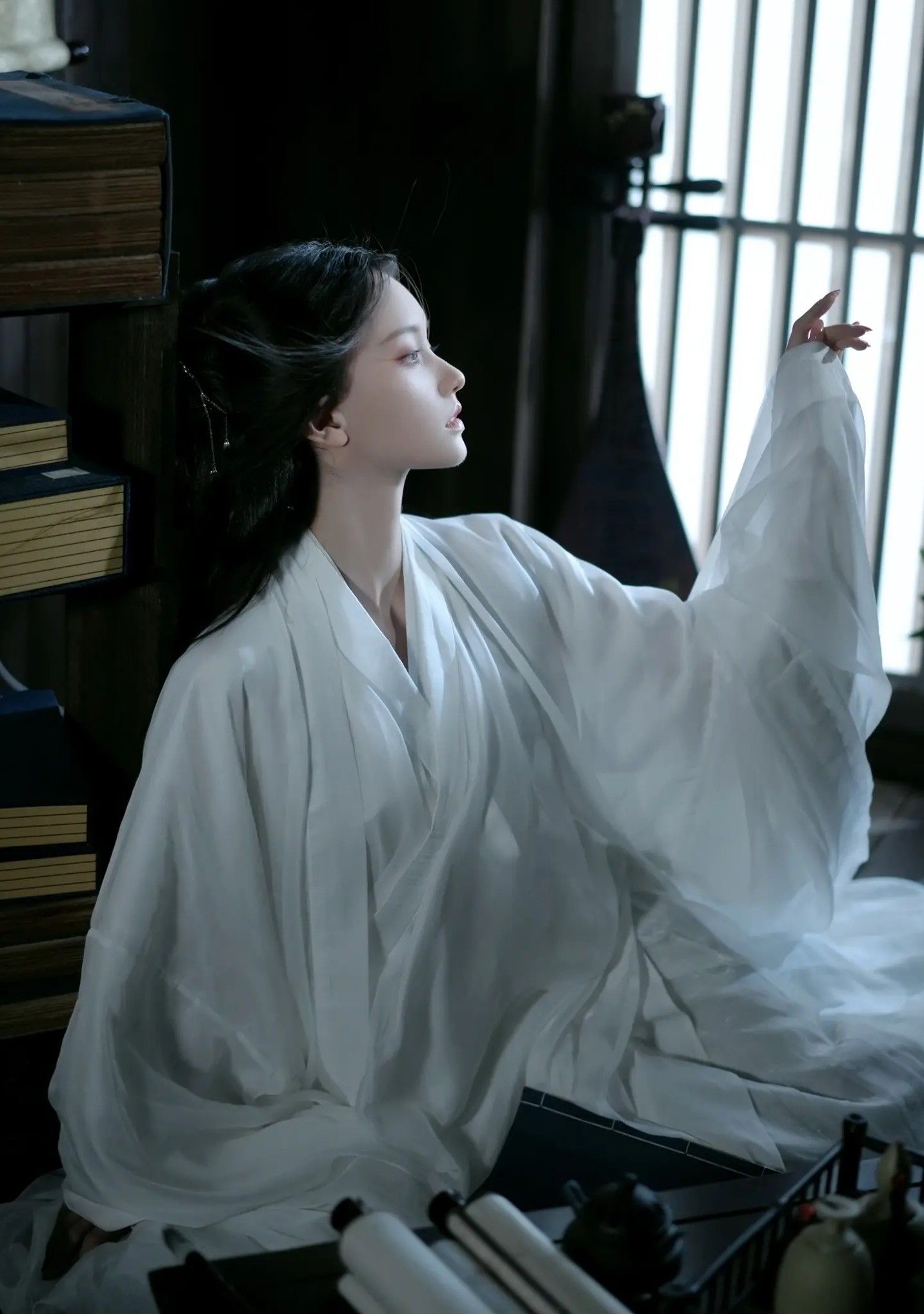 Hanfu Makeup and Costume Design:An Insight into Traditional Chinese Beauty Hanfu Makeup and Costume Design:An Insight into Traditional Chinese Beauty