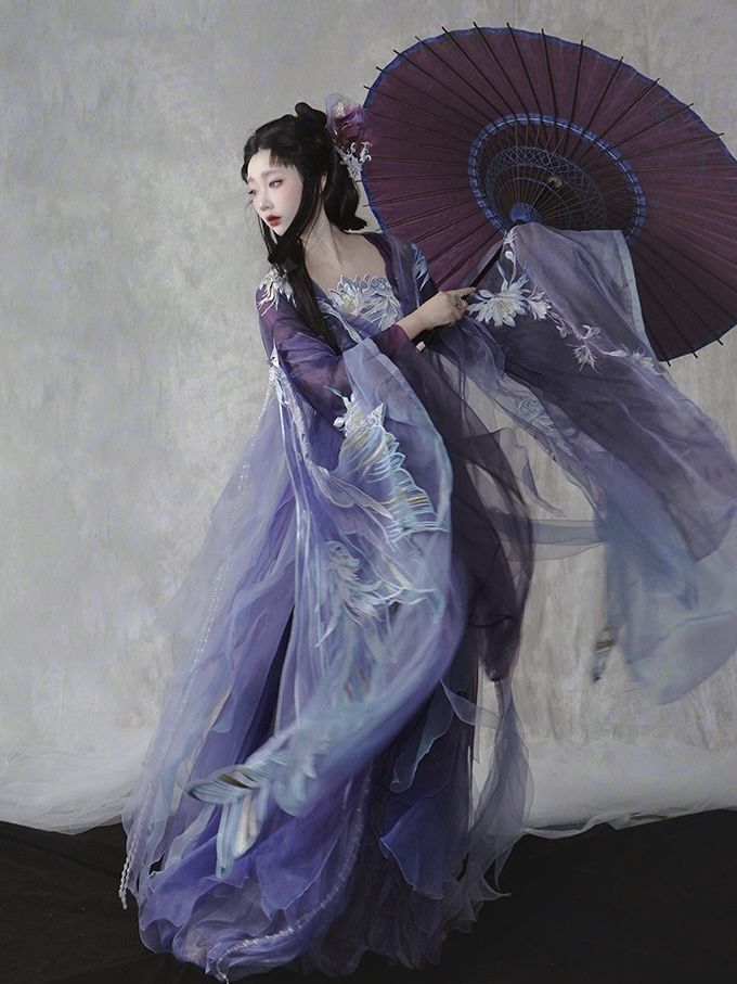 The Significance of Red Hanfu in Chinese New Year Celebrations The Significance of Red Hanfu in Chinese New Year Celebrations