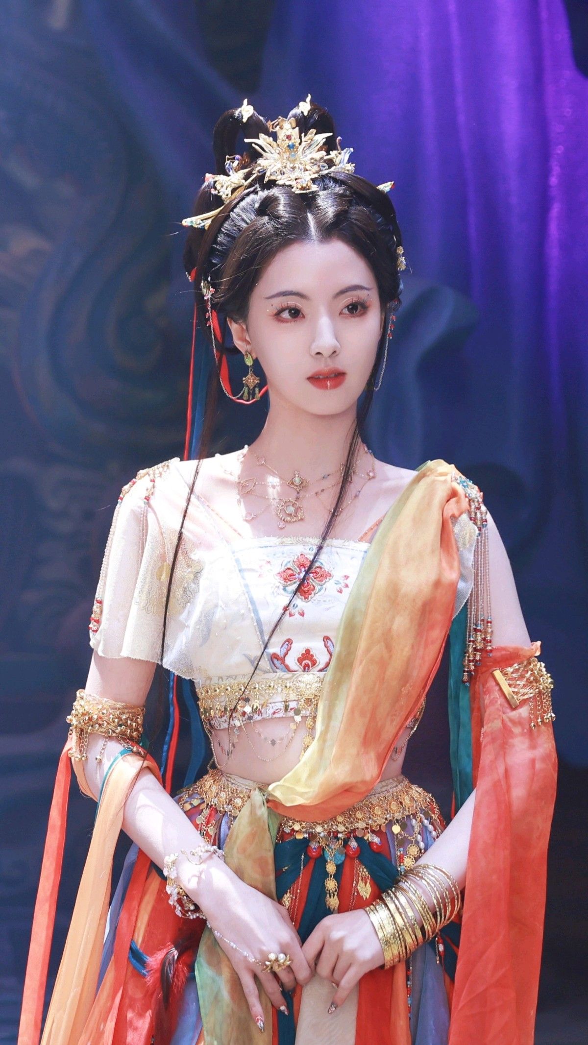 The Allure of Dugu Jialuos Hanfu Fashion:A Closer Look into the Traditional Chinese Attire The Allure of Dugu Jialuos Hanfu Fashion:A Closer Look into the Traditional Chinese Attire