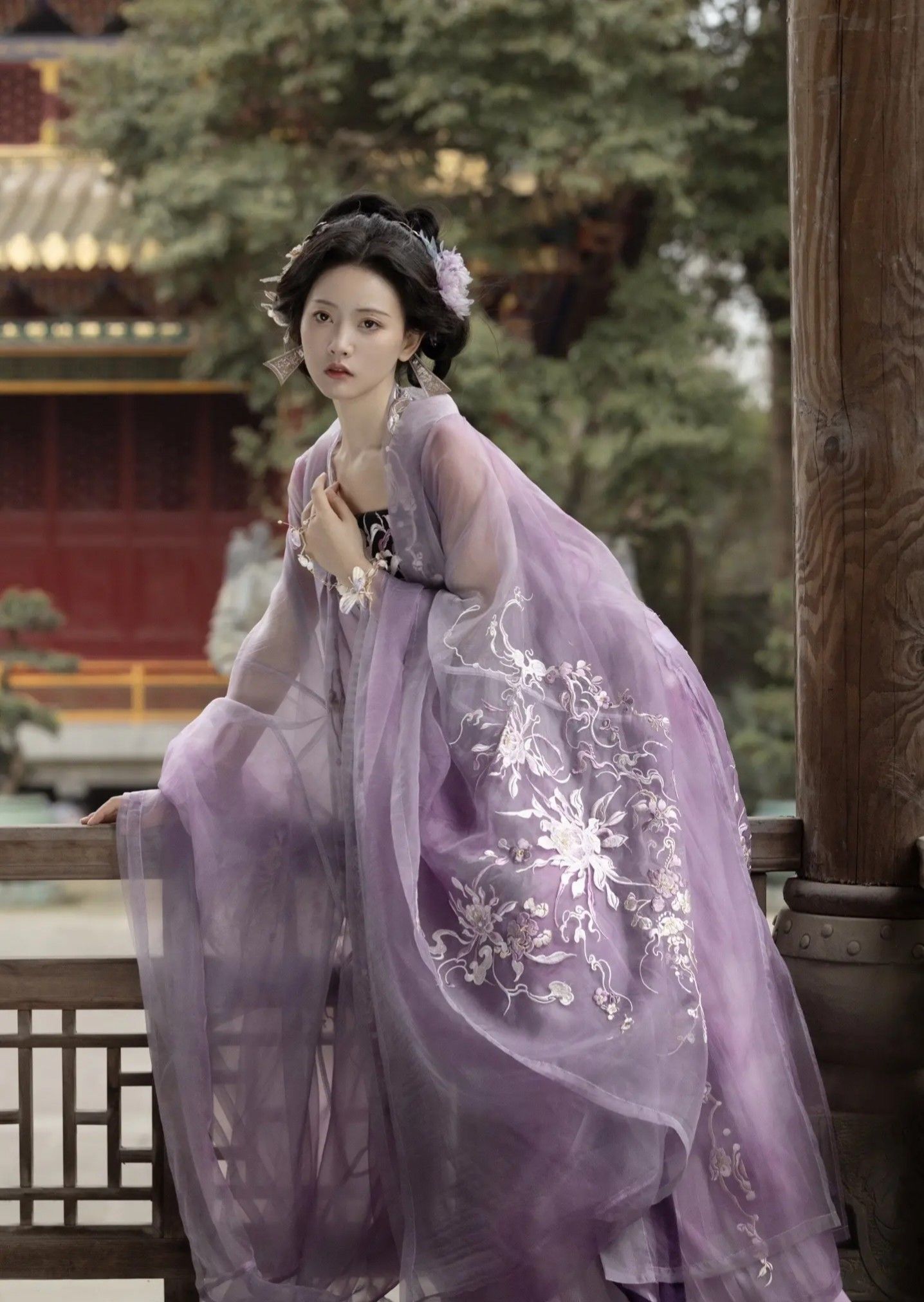 Summer Fashion for Dogs:The Art of Hanfu in a Canine Perspective Summer Fashion for Dogs:The Art of Hanfu in a Canine Perspective