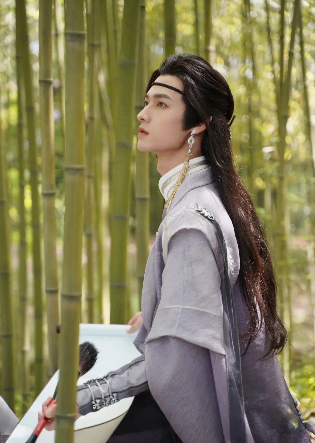 Petite Long-sleeved Cheongsam:A Fashion Statement for the Modern Age Petite Long-sleeved Cheongsam:A Fashion Statement for the Modern Age
