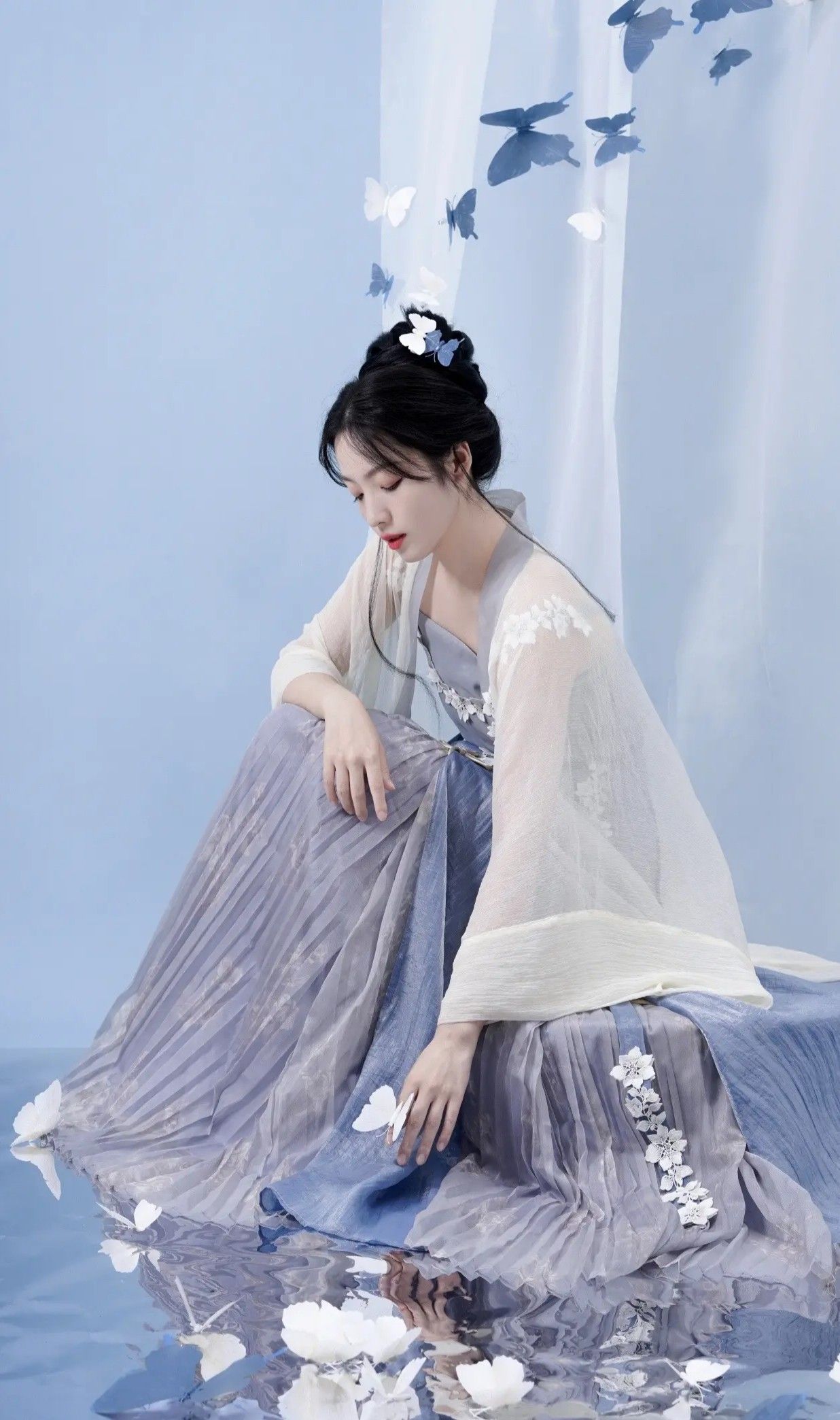 A Girls Hanfu Skirt Set:A Blend of Traditional Elegance and Modern Charm A Girls Hanfu Skirt Set:A Blend of Traditional Elegance and Modern Charm