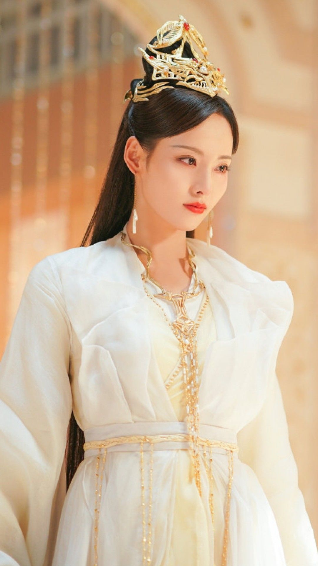 Stylish Pink Cheongsam for Autumn Winter 2023:Fashion Trends and More Stylish Pink Cheongsam for Autumn Winter 2023:Fashion Trends and More