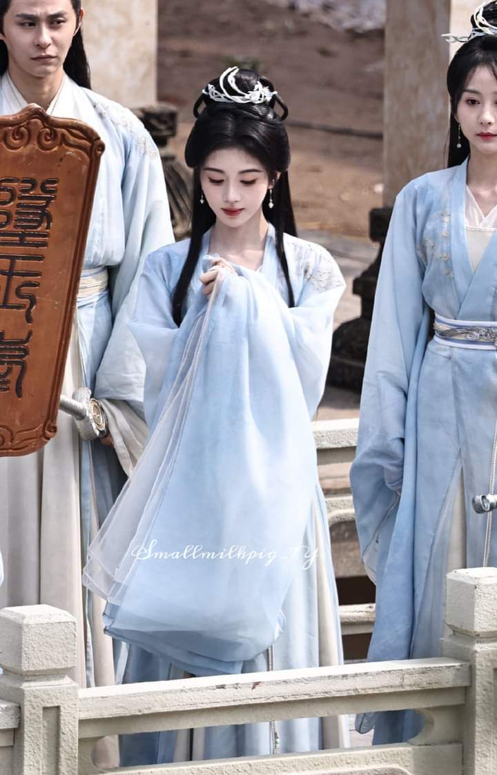 The Elegance of Iho Cheongsam:A Cultural Journey The Elegance of Iho Cheongsam:A Cultural Journey