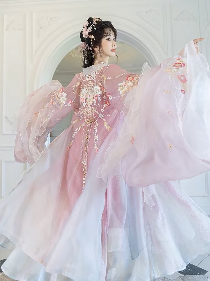 Dragon Maiden Child in Traditional Chinese Hanfu Fashion Dragon Maiden Child in Traditional Chinese Hanfu Fashion