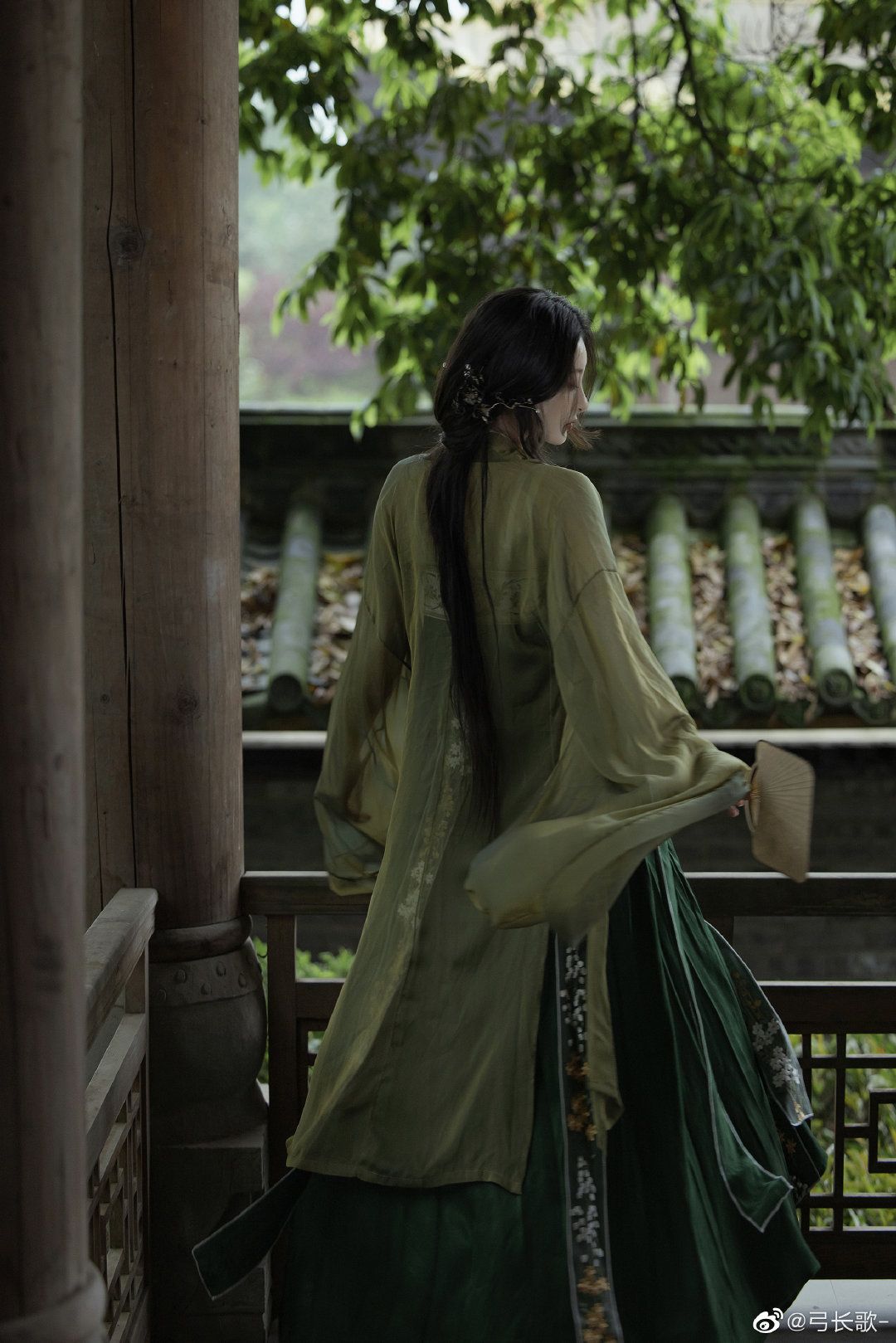 The Splendid Splendor of Traditional Chinese Hanfu:The Pibo Robe The Splendid Splendor of Traditional Chinese Hanfu:The Pibo Robe