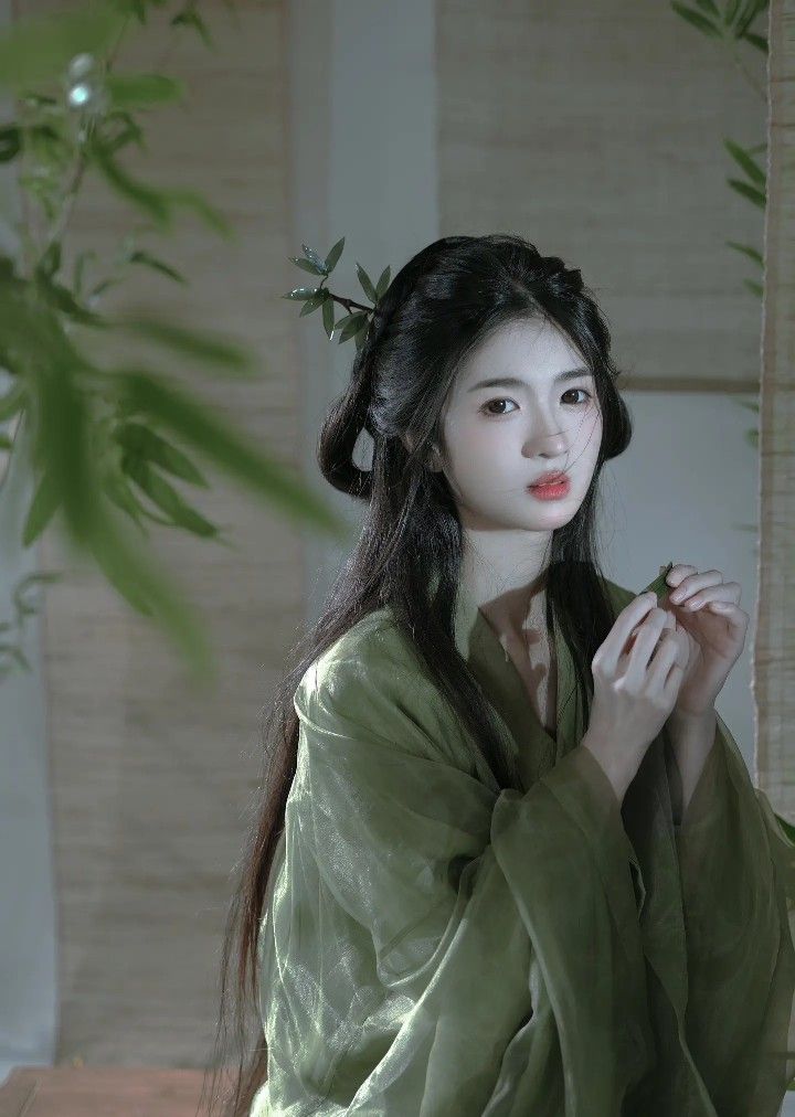 Nang阁 Original Hanfu:The Enigma of Tea Picking in a Mist Nang阁 Original Hanfu:The Enigma of Tea Picking in a Mist