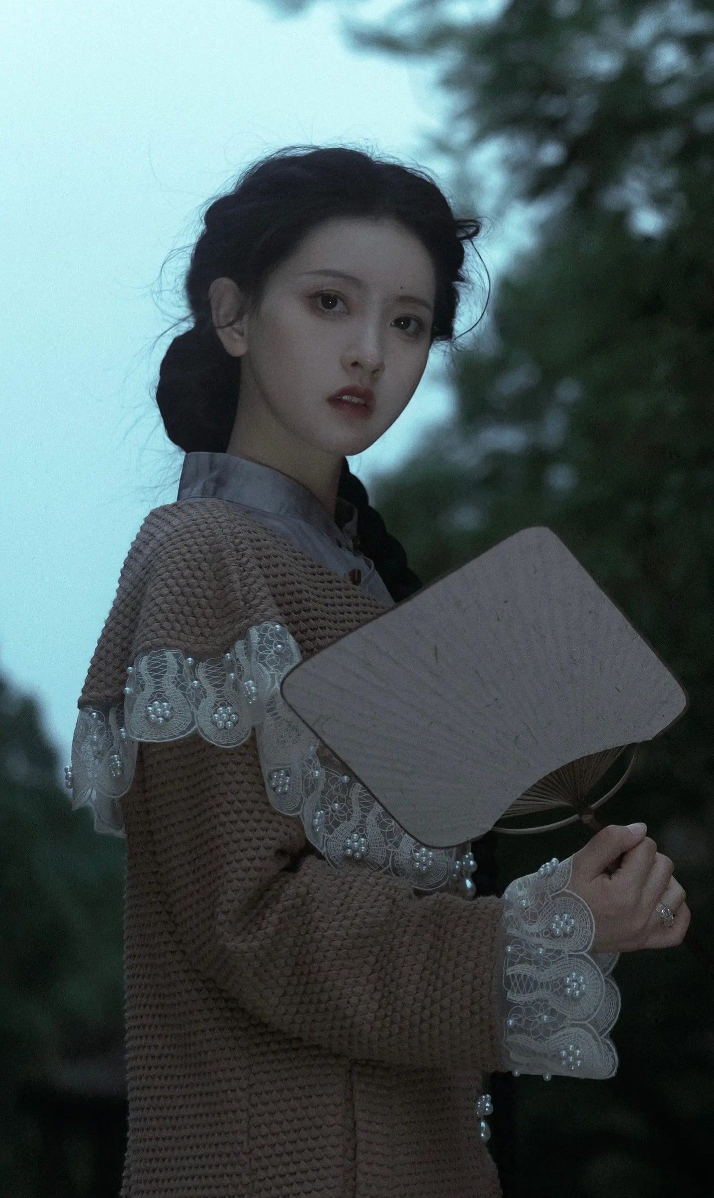 Embracing the Cool and Chic Style of Girls Hanfu Fashion Embracing the Cool and Chic Style of Girls Hanfu Fashion