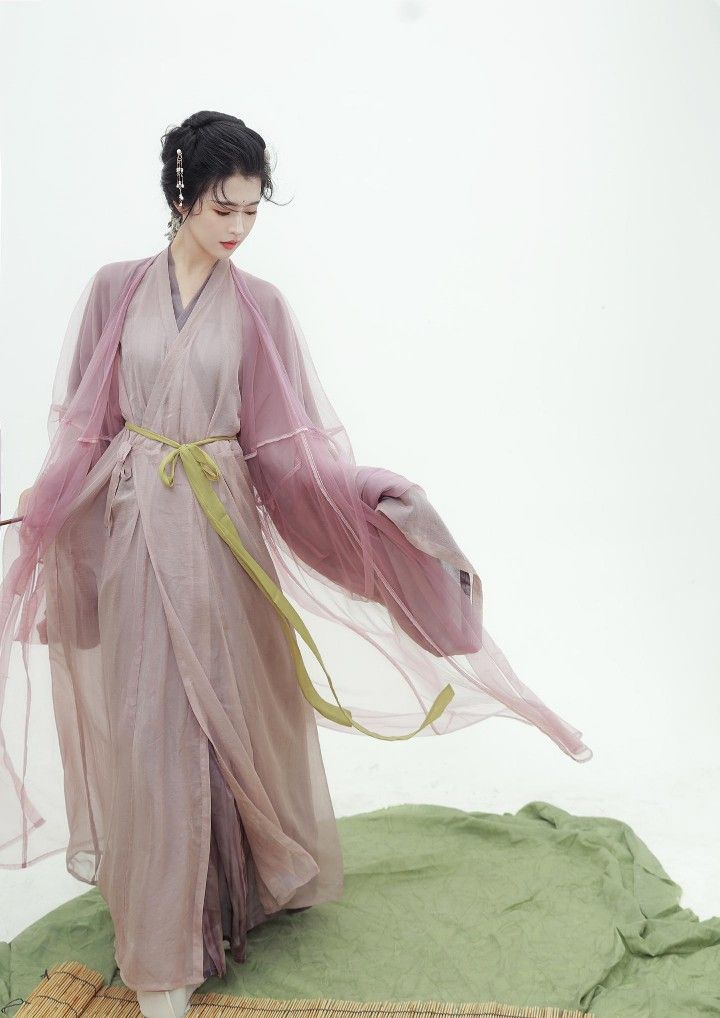 The Revival of Qipao:The Story of Muzhen The Revival of Qipao:The Story of Muzhen
