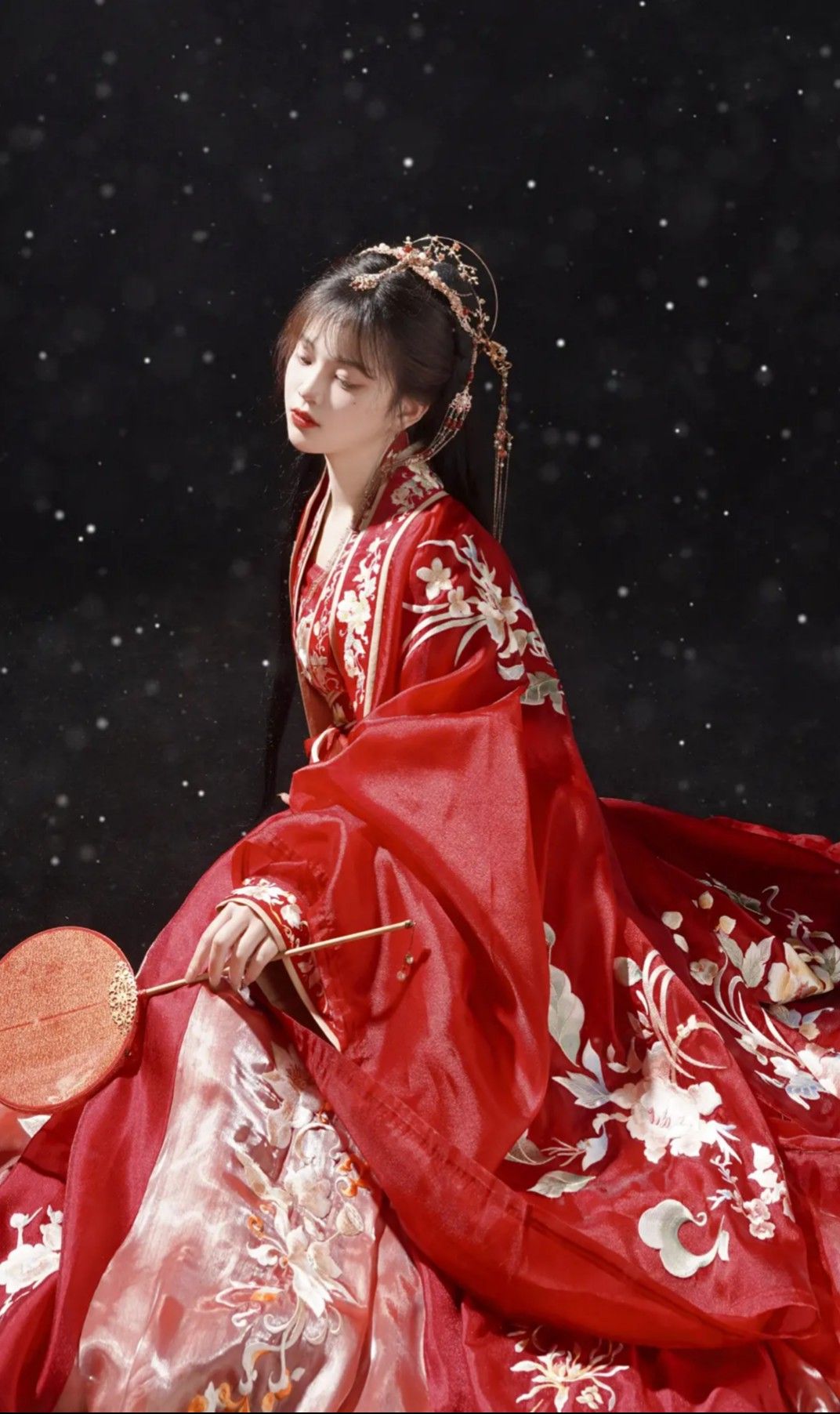 One-Piece Qipao Pattern:A Journey into Traditional Chinese Clothing One-Piece Qipao Pattern:A Journey into Traditional Chinese Clothing