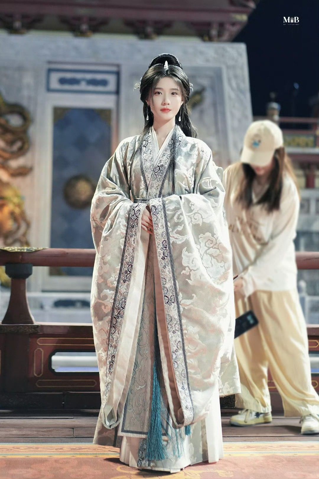 The Design and Pattern of a Horseface Skirt with an Upper Garment:A Detailed Guide The Design and Pattern of a Horseface Skirt with an Upper Garment:A Detailed Guide