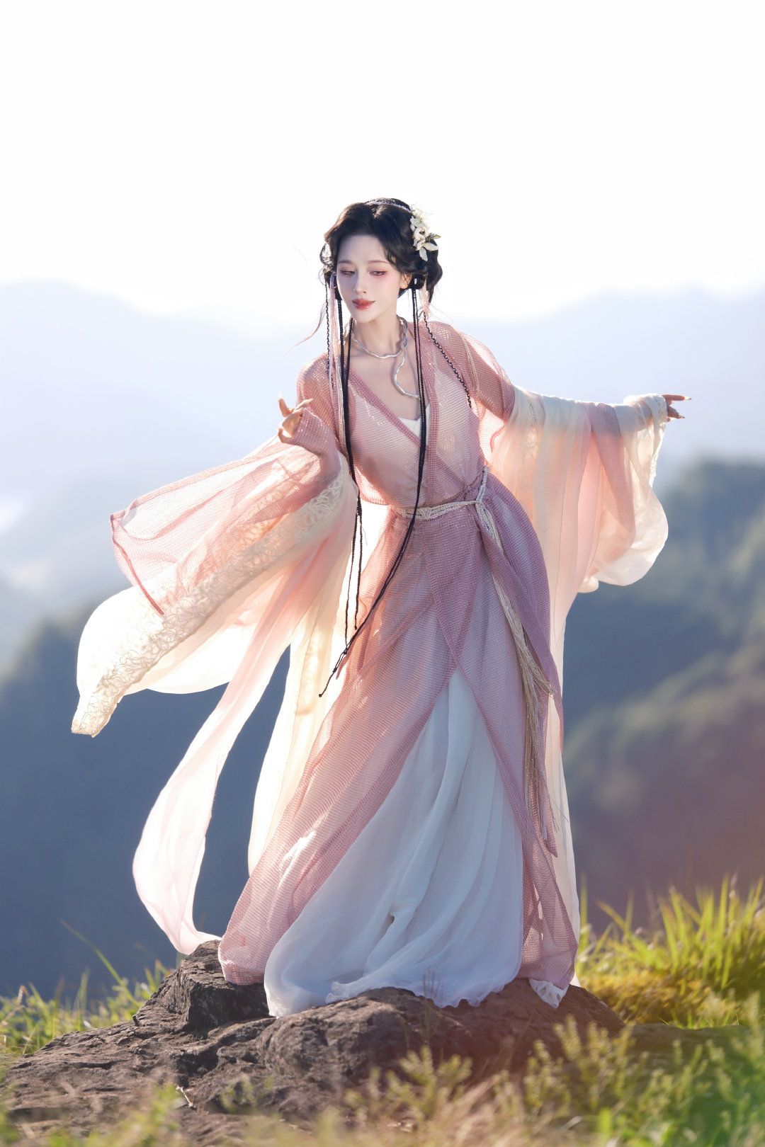 Slimming Effect of Cheongsams Inner Lining:The Secrets of a Stylish and Elegant Fit Slimming Effect of Cheongsams Inner Lining:The Secrets of a Stylish and Elegant Fit