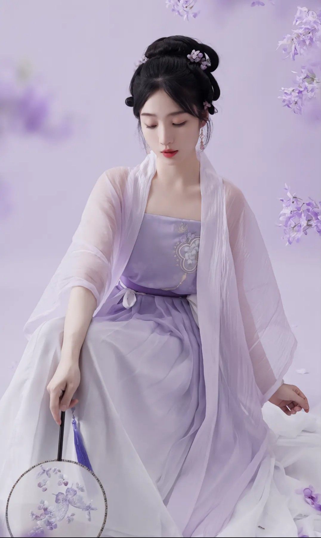 Charming Qipao Style for the Petite 155cm Figure Charming Qipao Style for the Petite 155cm Figure