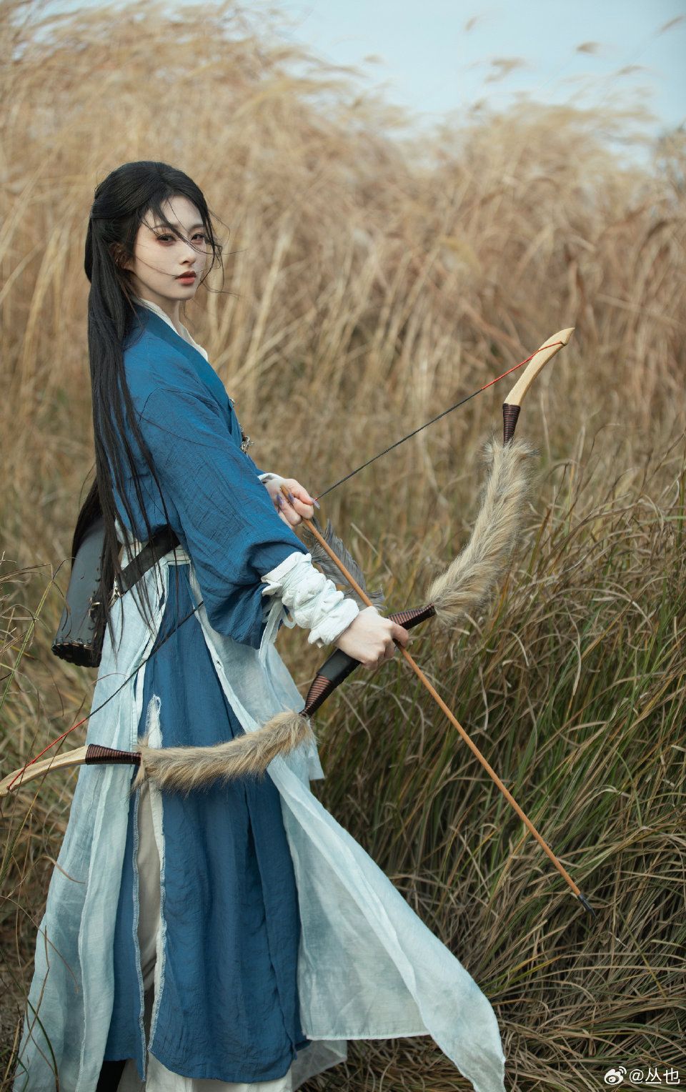 Engaged:The Cultural Significance of Ma Mian Qun Headdress in Traditional Chinese Wedding Customs Engaged:The Cultural Significance of Ma Mian Qun Headdress in Traditional Chinese Wedding Customs