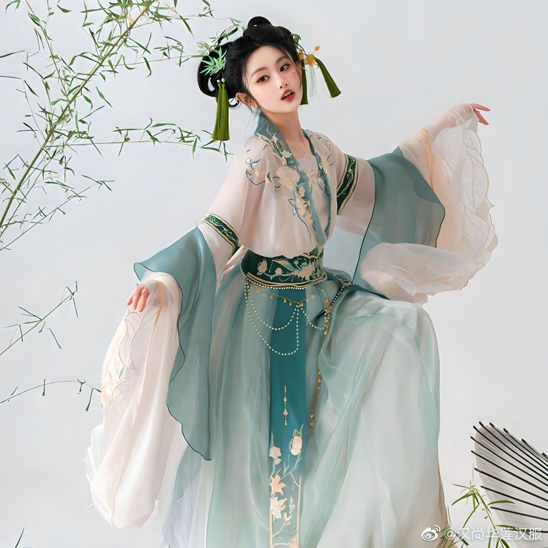 Elegant Hanfu:Chinese Adult Women Embracing Traditional Fashion Elegant Hanfu:Chinese Adult Women Embracing Traditional Fashion