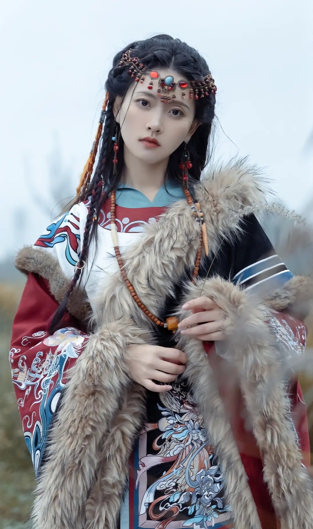 Thin-cut Cheongsam with Mulberry Silk:A Closer Look into the Elegance of Traditional Chinese Dress Thin-cut Cheongsam with Mulberry Silk:A Closer Look into the Elegance of Traditional Chinese Dress