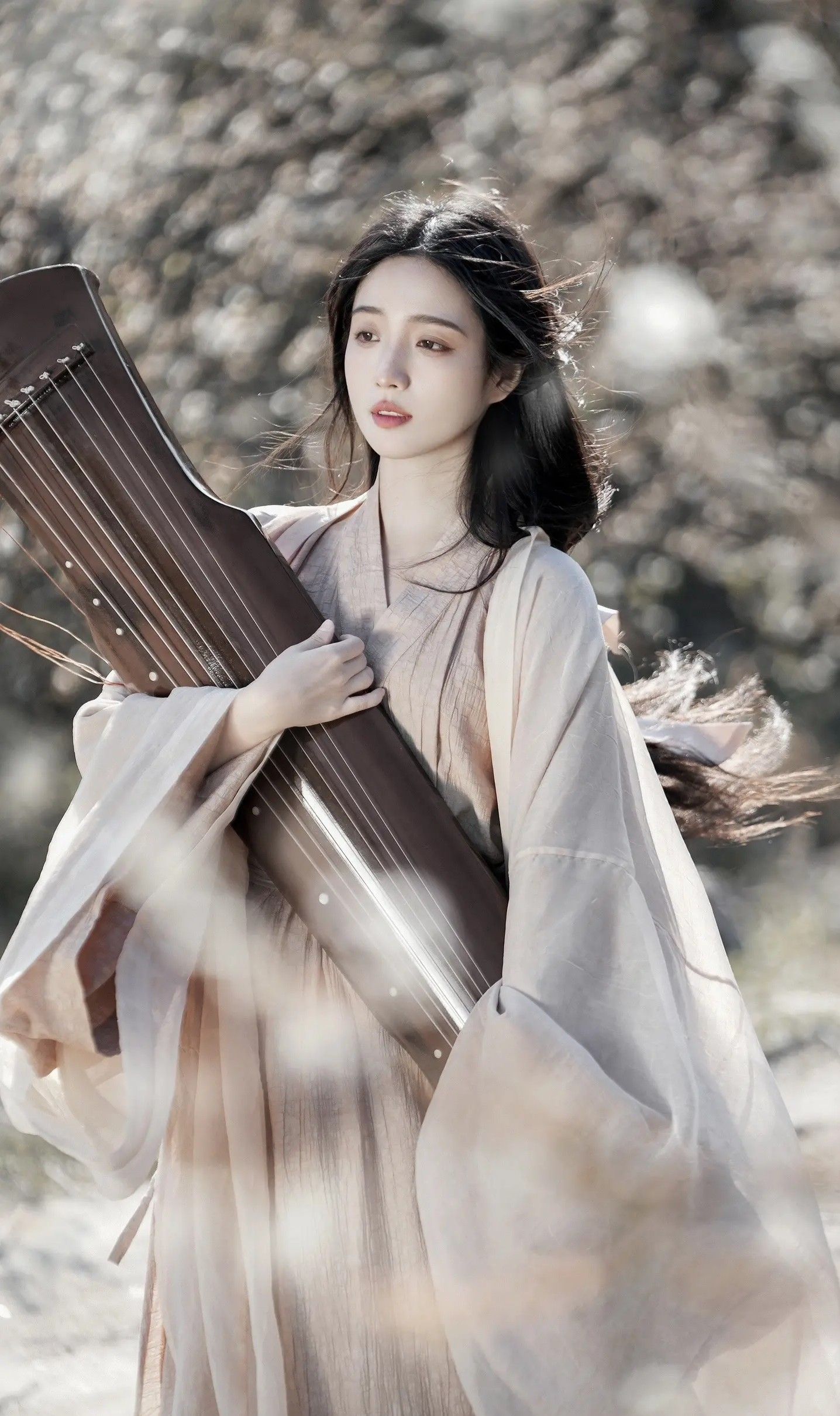 The Evolution of Tang Womens Fashion:Cheongsam Skirts in the Tang Dynasty The Evolution of Tang Womens Fashion:Cheongsam Skirts in the Tang Dynasty