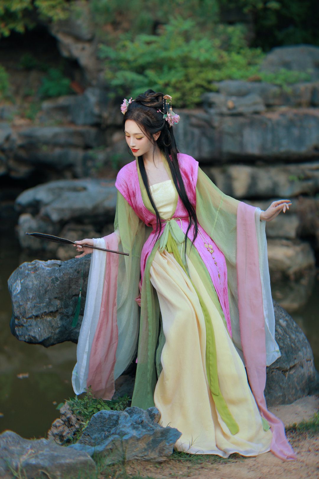 Elegant Ode to the Long Cheongsam:A Glimpse into the World of Aodi Cheongsam Show Elegant Ode to the Long Cheongsam:A Glimpse into the World of Aodi Cheongsam Show