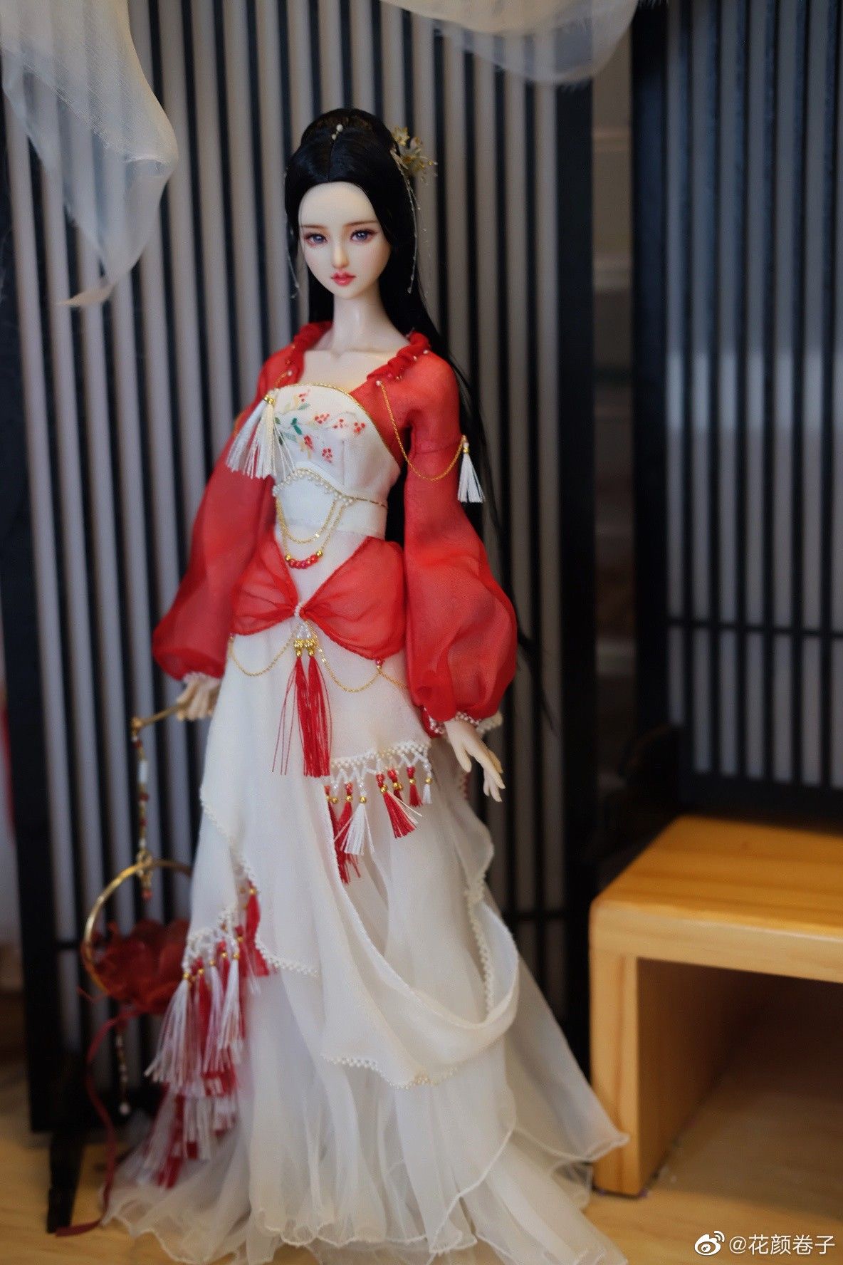 The Charm of Cheongsam:The Short Inner Lining of the Traditional Chinese Dress The Charm of Cheongsam:The Short Inner Lining of the Traditional Chinese Dress