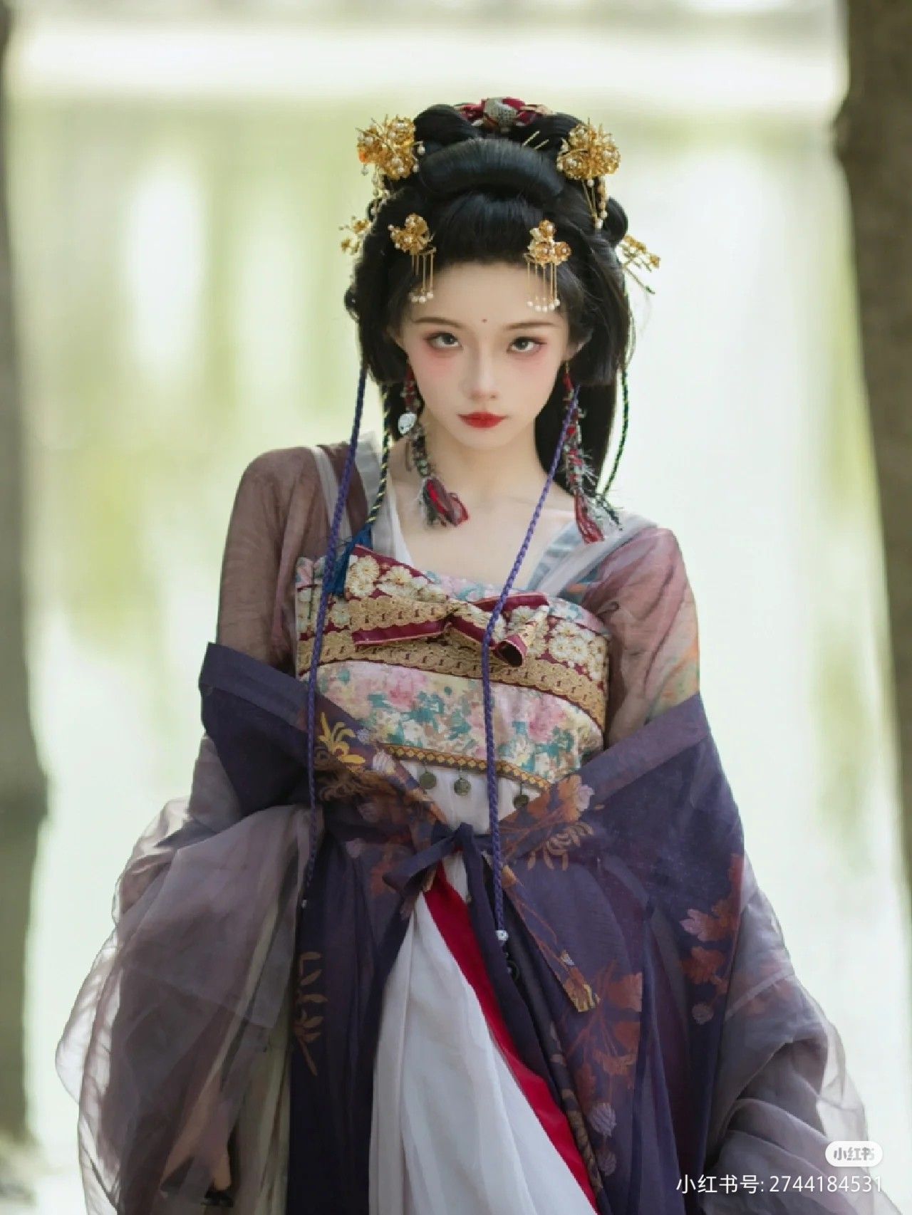 Sancai Official Flagship Qipao:A Glimpse into Traditional Chinese Elegance Sancai Official Flagship Qipao:A Glimpse into Traditional Chinese Elegance