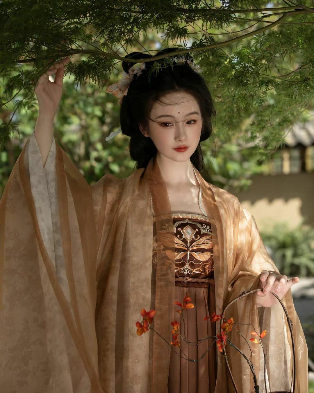 The Art of Pairing Cheongsam with Slippers The Art of Pairing Cheongsam with Slippers