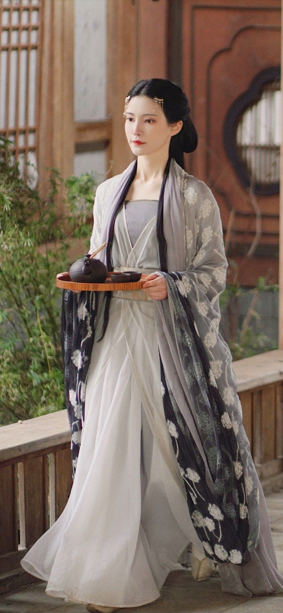 Daily Joy in Traditional Hanfu:Unveiling the Splendor of Chinese Heritage Daily Joy in Traditional Hanfu:Unveiling the Splendor of Chinese Heritage